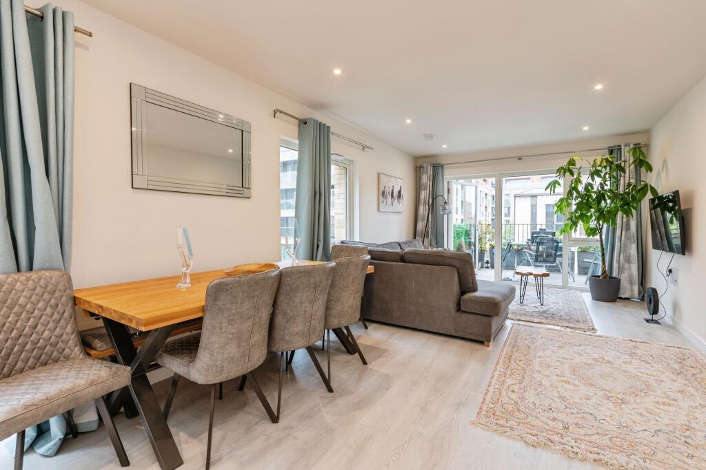 Harewood Avenue, Millbrook Park, NW7, London